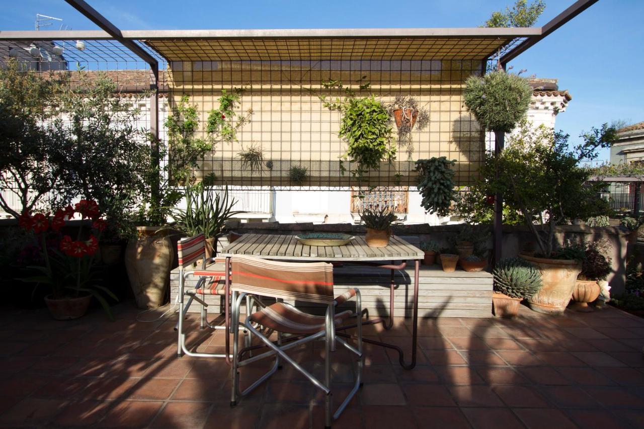 Tre Vie Apartment Con Terrazzo Giardino Pensile Катания Екстериор снимка